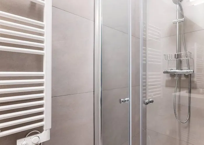1br Oasis With Easy Access By Hm *