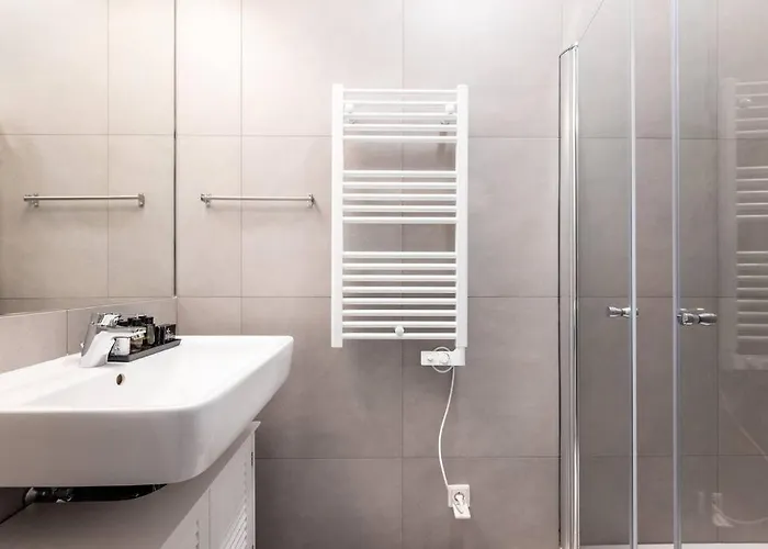 1br Oasis With Easy Access By Hm *